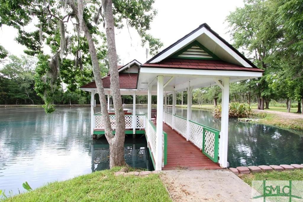 A Retro Rejuvenation Villa Midway Kültér fotó